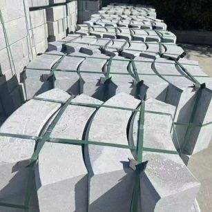 无锡 芝麻灰弧形路沿石