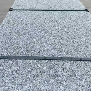 无锡 芝麻黑火烧面毛板，条板，半成品