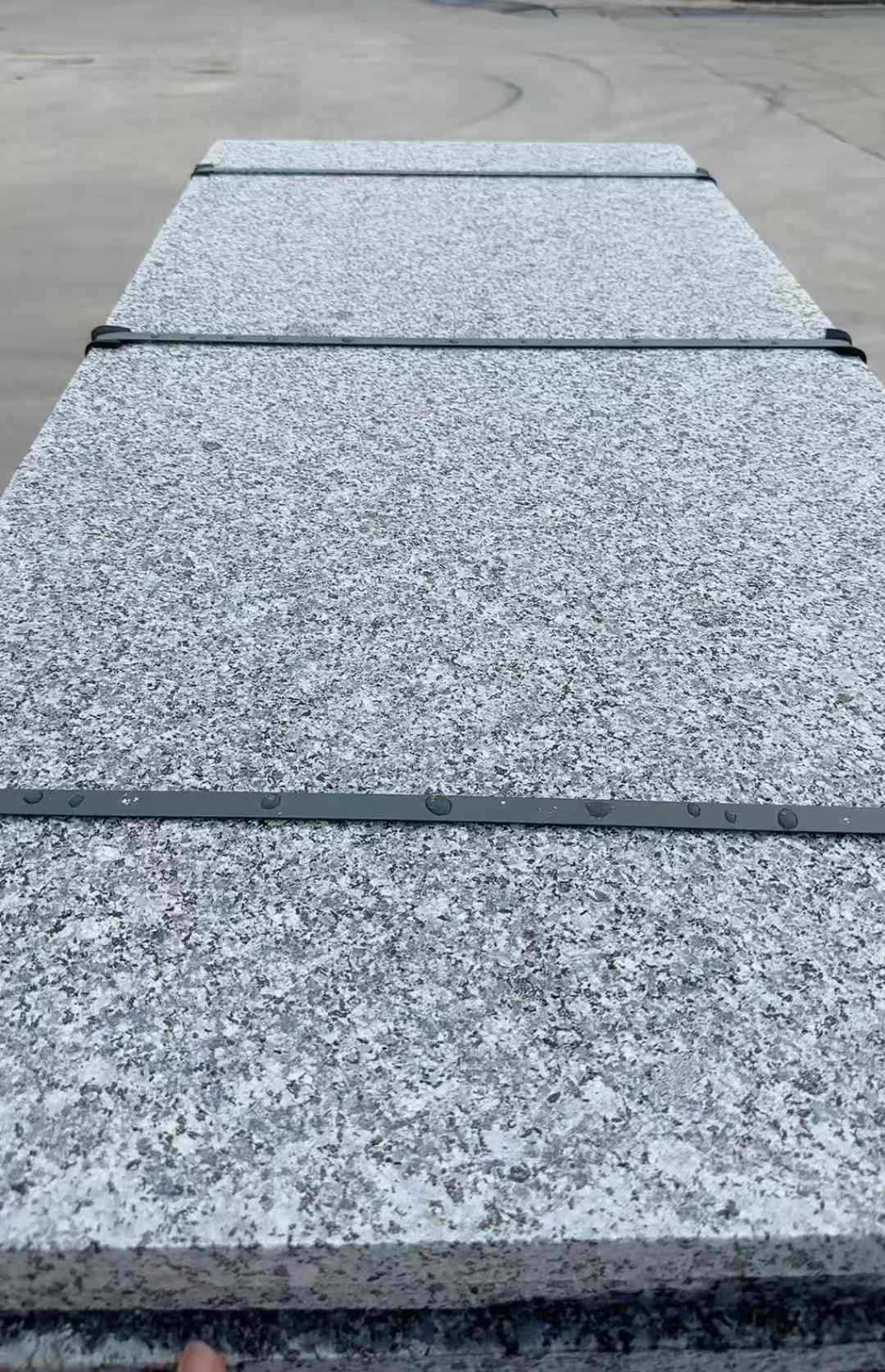 无锡 芝麻黑火烧面毛板，条板，半成品