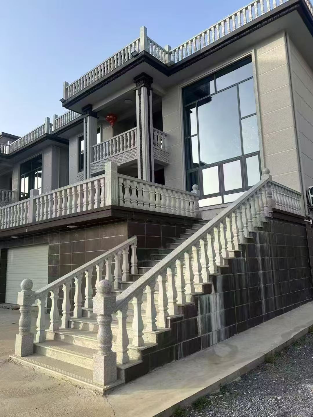 无锡 芝麻白别墅阳台栏杆，楼梯栏杆